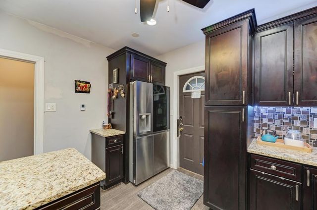 1941 N Harding Avenue 1, Chicago, IL 60647