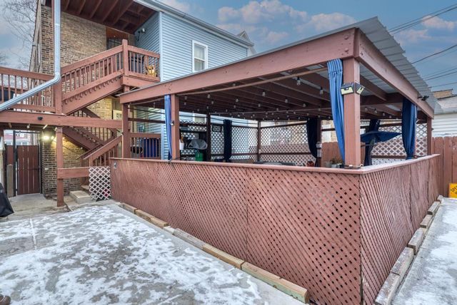 1941 N Harding Avenue 1, Chicago, IL 60647