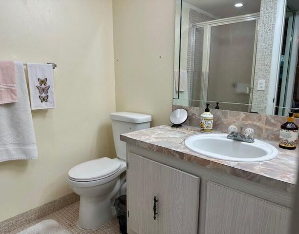 769 Burgundy Q, Delray Beach, FL 33484