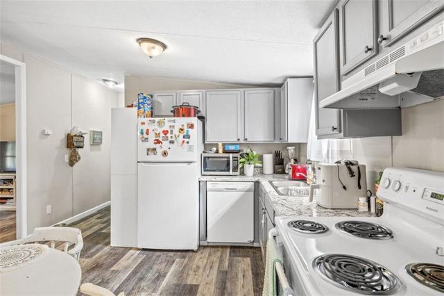 65 Tobacco Pouch Creek Road, Dahlonega, GA 30533