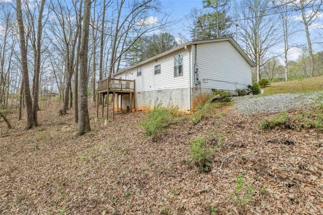 65 Tobacco Pouch Creek Road, Dahlonega, GA 30533