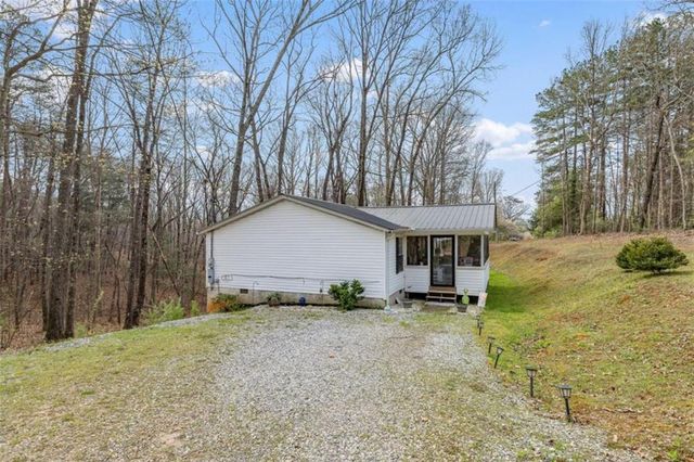 65 Tobacco Pouch Creek Road, Dahlonega, GA 30533