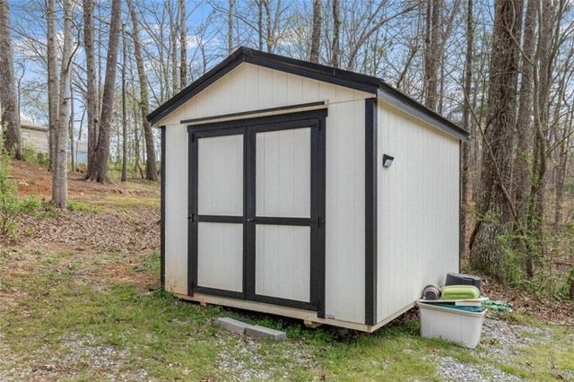 65 Tobacco Pouch Creek Road, Dahlonega, GA 30533