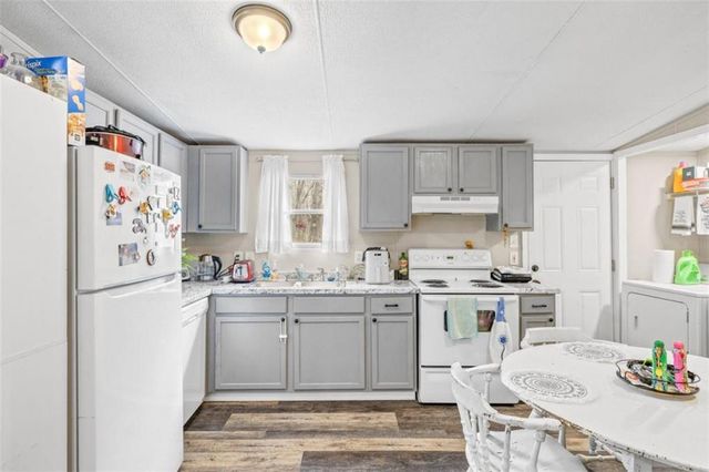 65 Tobacco Pouch Creek Road, Dahlonega, GA 30533