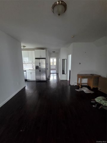 91-32 116th Street, Richmond Hill North, NY 11418