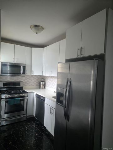 91-32 116th Street, Richmond Hill North, NY 11418