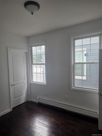 91-32 116th Street, Richmond Hill North, NY 11418