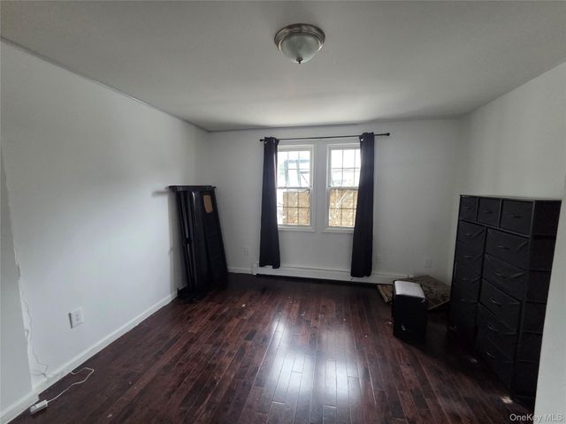 91-32 116th Street, Richmond Hill North, NY 11418