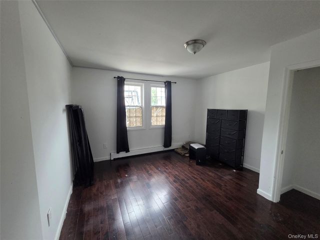 91-32 116th Street, Richmond Hill North, NY 11418