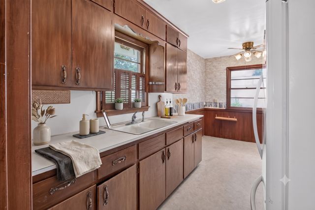 7340 Knollwood Drive, Mounds View, MN 55112