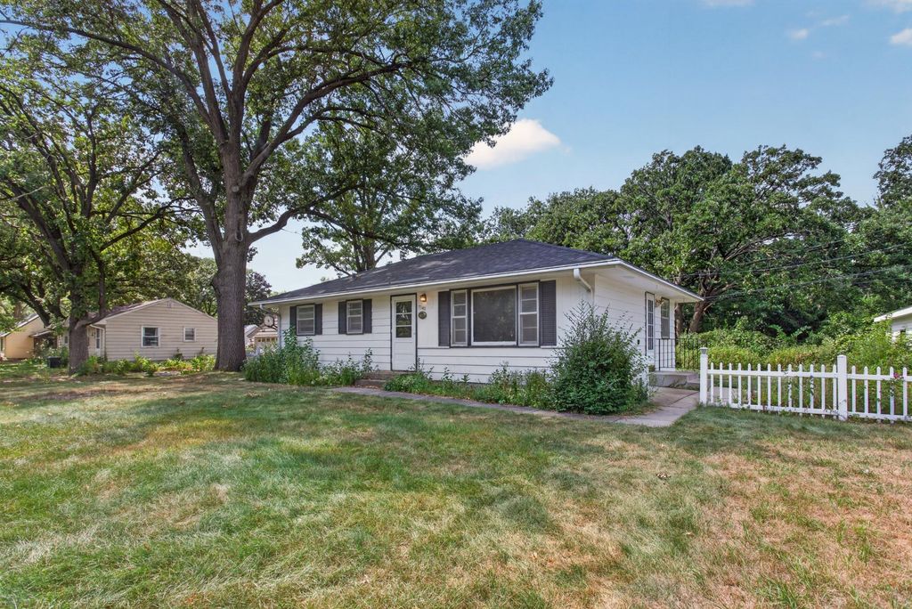 7340 Knollwood Drive, Mounds View, MN 55112 — photo 2