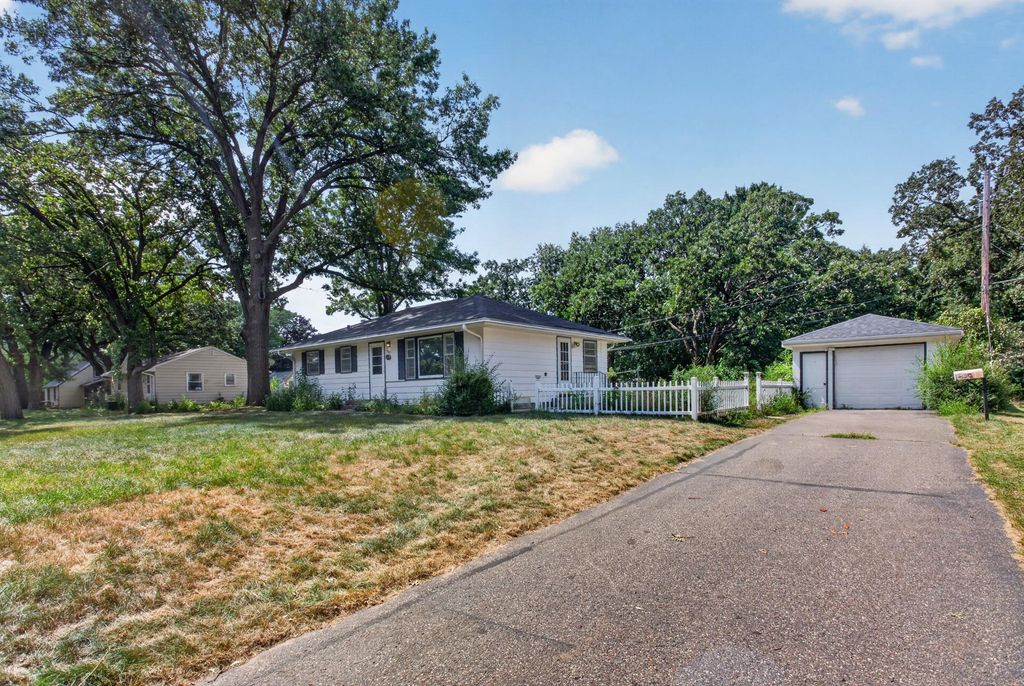 7340 Knollwood Drive, Mounds View, MN 55112 — photo 3