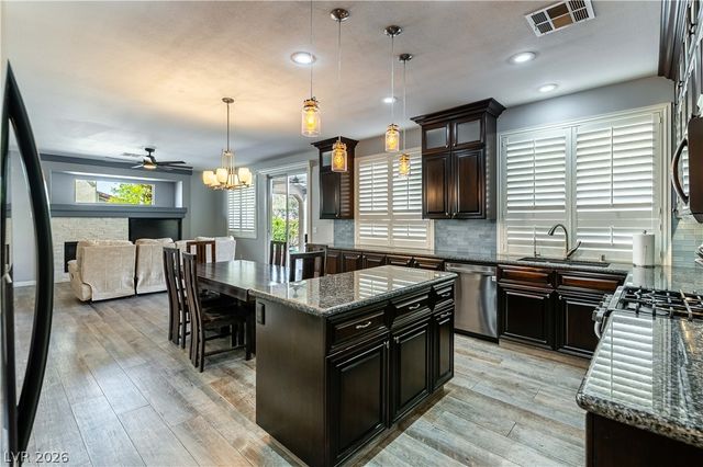 6564 Fieldmouse Avenue, Las Vegas, NV 89142