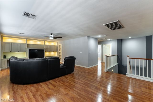 6564 Fieldmouse Avenue, Las Vegas, NV 89142