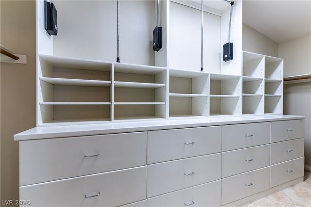 6564 Fieldmouse Avenue, Las Vegas, NV 89142