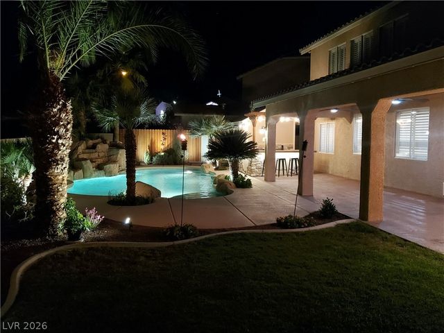 6564 Fieldmouse Avenue, Las Vegas, NV 89142
