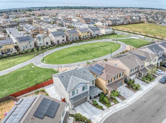 4183 N Reed Avenue, Fresno, CA 93723