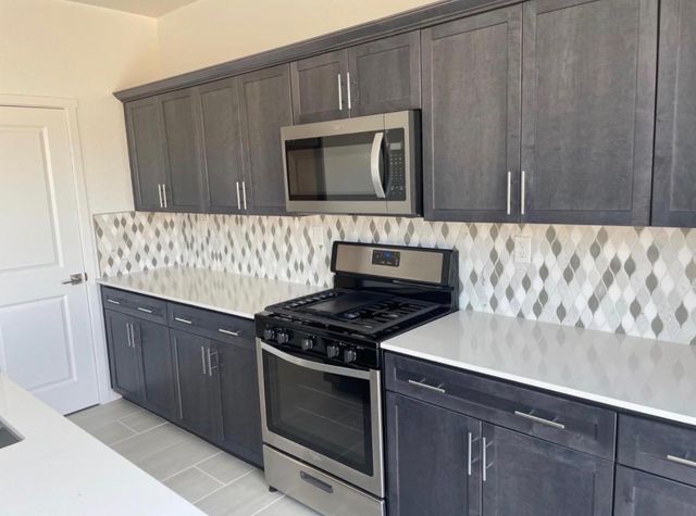 4183 N Reed Avenue, Fresno, CA 93723