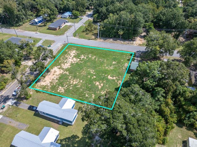 3 Lots N 11Th Street, LOTS 715-716-717, Defuniak Springs, FL 32433