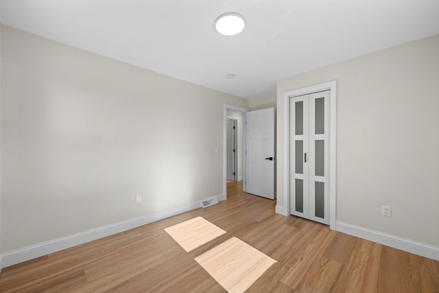 11 Timrod Dr, Worcester, MA 01603