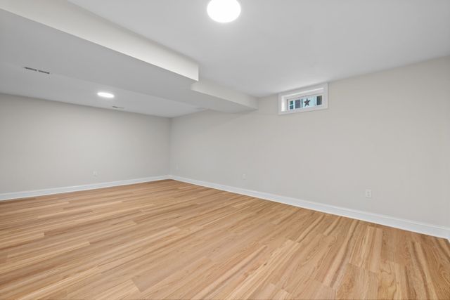 11 Timrod Dr, Worcester, MA 01603
