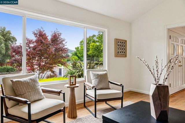 1544 Saint Helena Drive, Danville, CA 94526