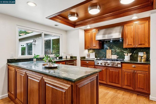 1544 Saint Helena Drive, Danville, CA 94526