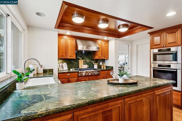 1544 Saint Helena Drive, Danville, CA 94526