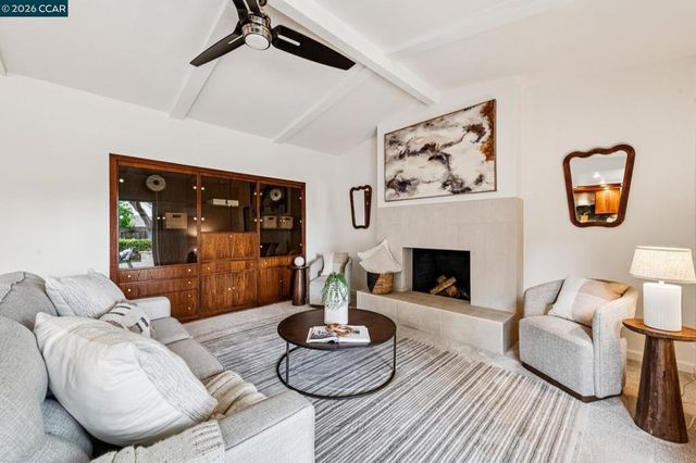 1544 Saint Helena Drive, Danville, CA 94526