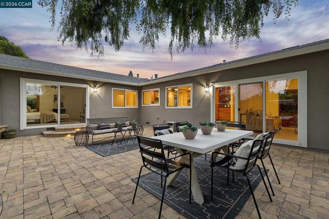 1544 Saint Helena Drive, Danville, CA 94526