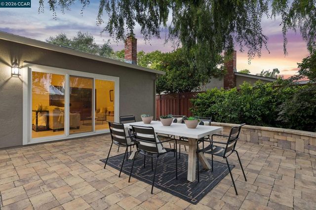 1544 Saint Helena Drive, Danville, CA 94526