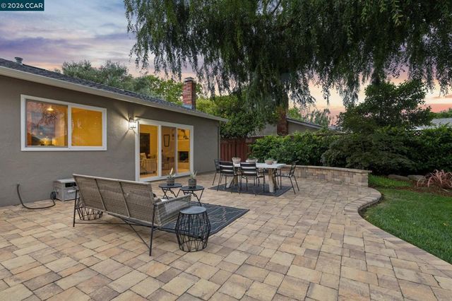 1544 Saint Helena Drive, Danville, CA 94526