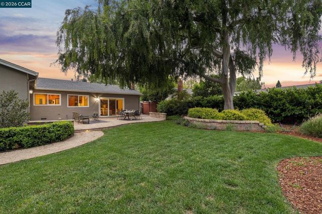 1544 Saint Helena Drive, Danville, CA 94526