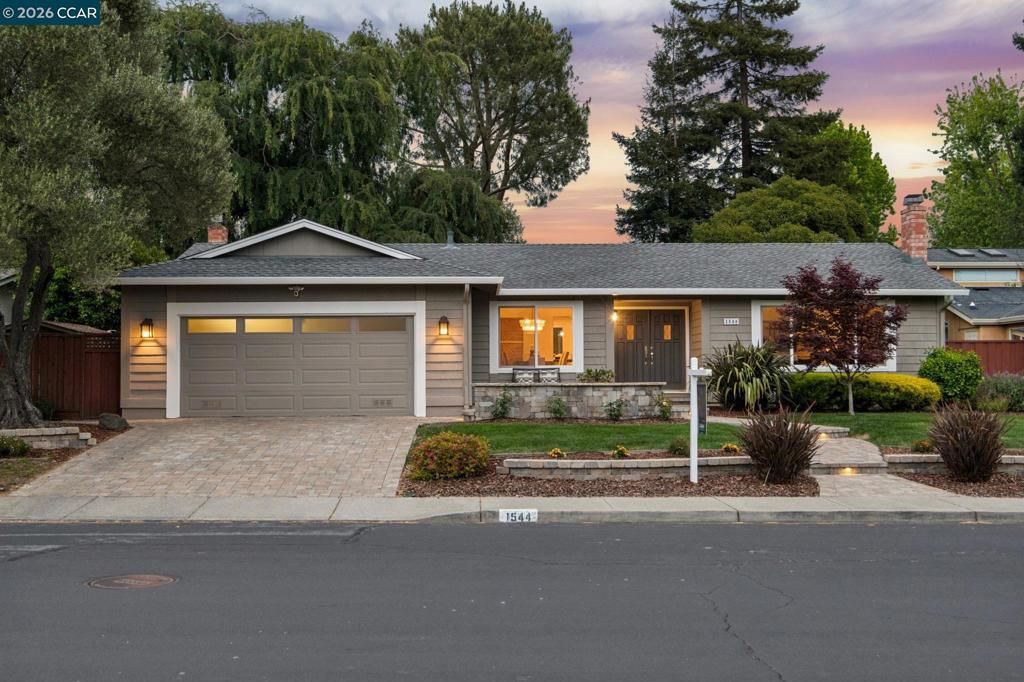 1544 Saint Helena Drive, Danville, CA 94526