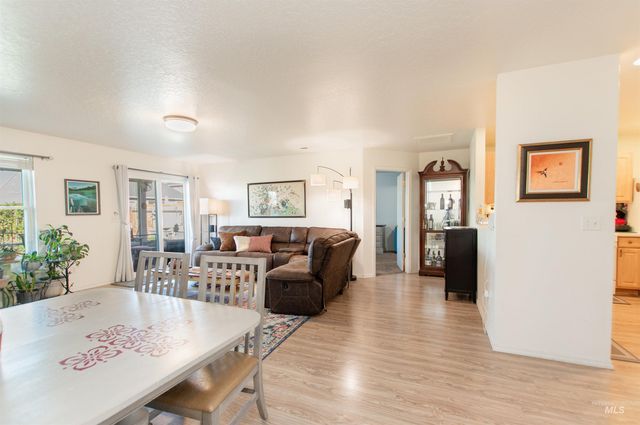 16711 Abram Ave, Caldwell, ID 83607