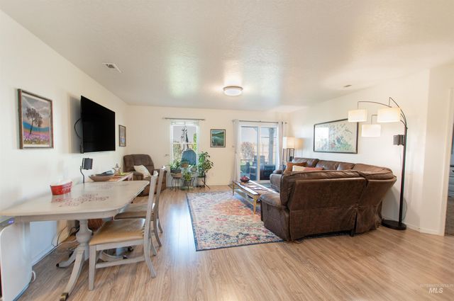 16711 Abram Ave, Caldwell, ID 83607