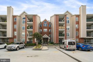 3309 WYNDHAM CIR #2186, Alexandria, VA 22302