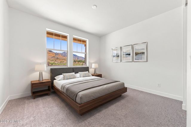 2122 W Desert View Drive, Phoenix, AZ 85041