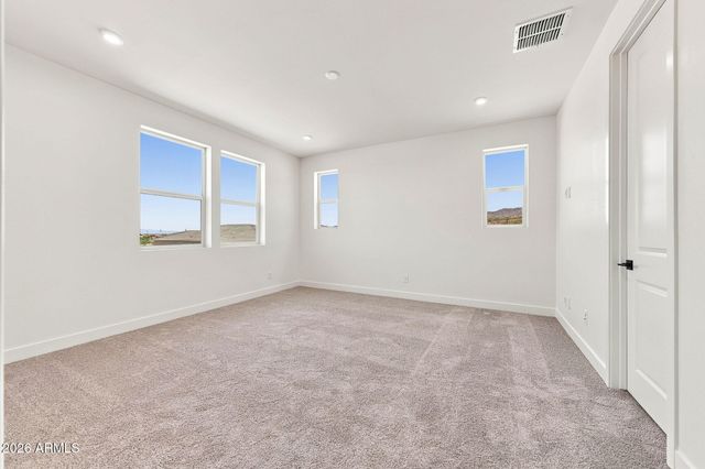 2122 W Desert View Drive, Phoenix, AZ 85041