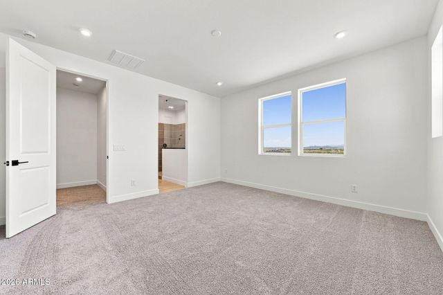 2122 W Desert View Drive, Phoenix, AZ 85041