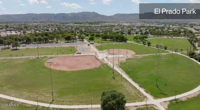 2122 W Desert View Drive, Phoenix, AZ 85041