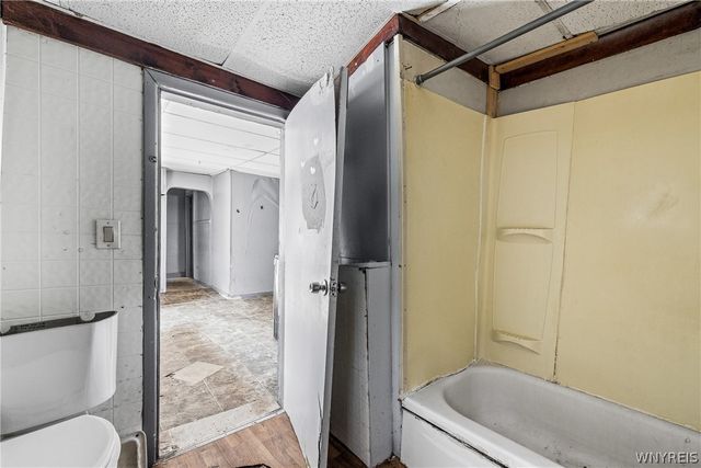 2295 Niagara Street, Buffalo, NY 14207