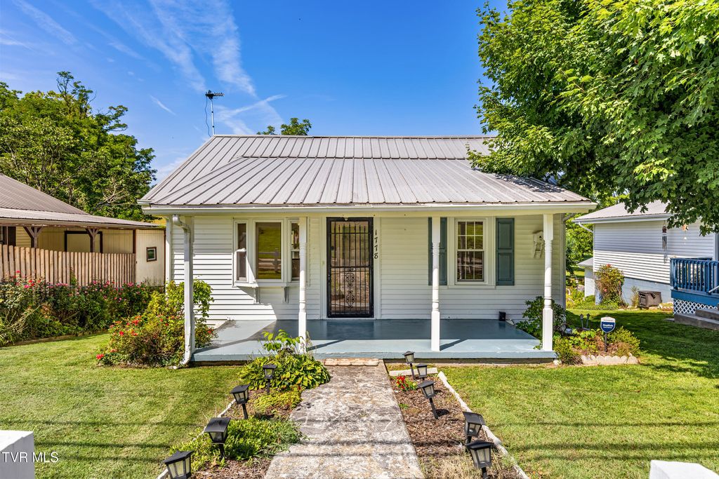 1778 Highway 93, Fall Branch, TN 37656