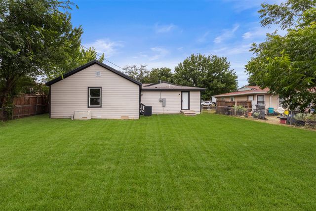 425 Browning Drive, Arlington, TX 76010