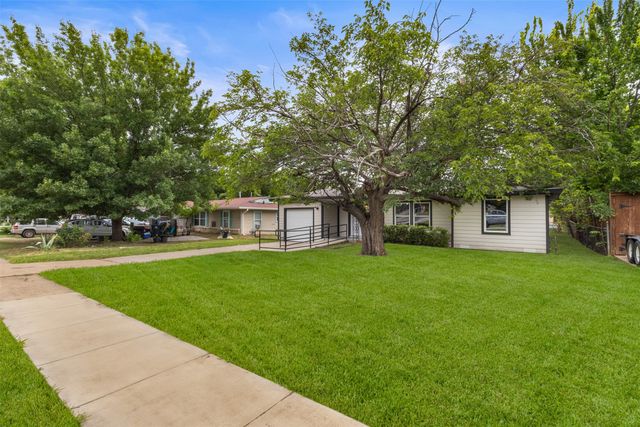 425 Browning Drive, Arlington, TX 76010