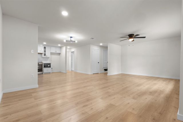 425 Browning Drive, Arlington, TX 76010