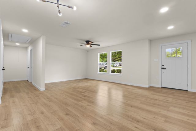425 Browning Drive, Arlington, TX 76010