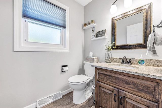 3920 E ONTONAGON LANE, Green Bay, WI 54301