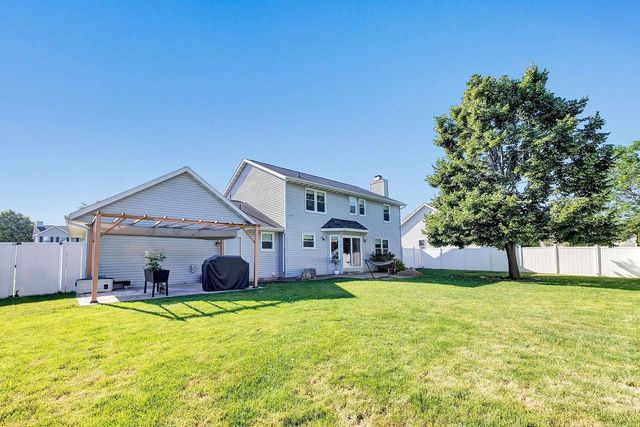 3920 E ONTONAGON LANE, Green Bay, WI 54301