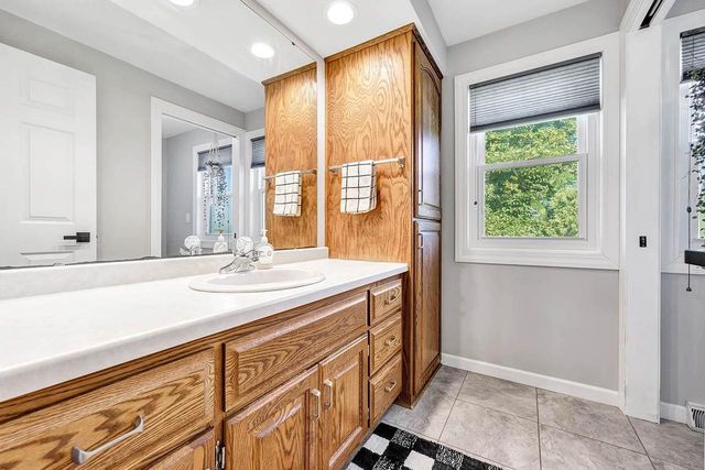 3920 E ONTONAGON LANE, Green Bay, WI 54301